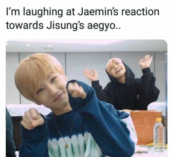 Emilia Arysa tweet media