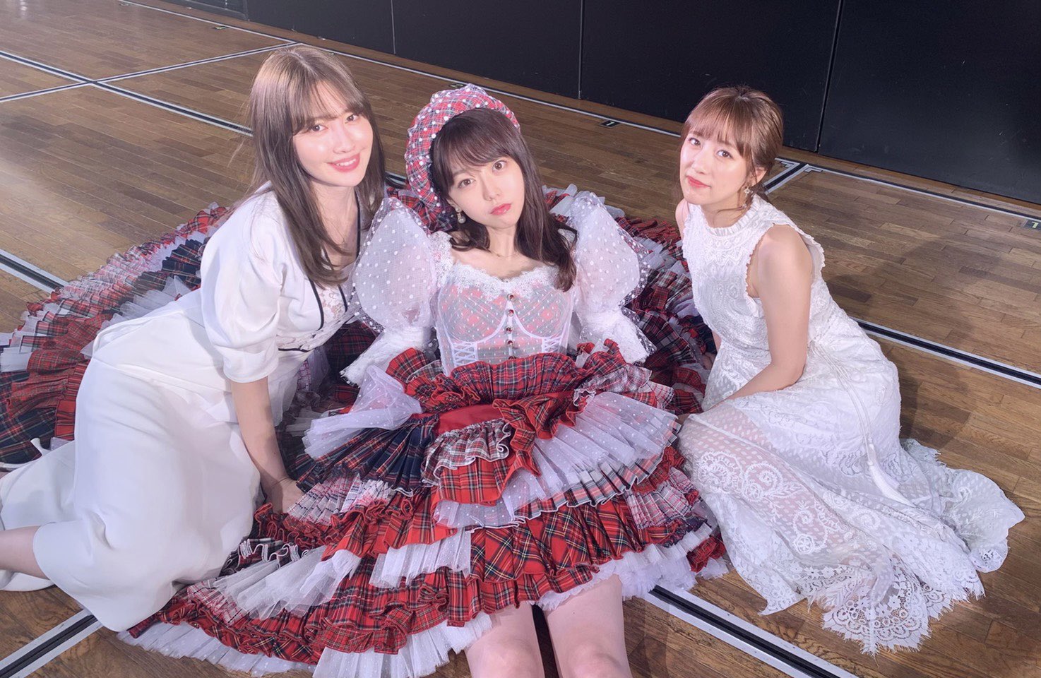 E2hkkA2VIAQCHBI?format=jpg&name=large