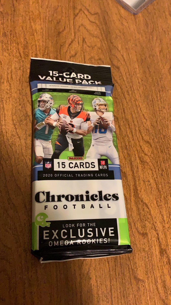 🏈🔥 Giveaway #1🔥🏈                   

Giving away a Chronicles Cello

Steps to enter‼️
1.Drop a follow
2.RT
3.Tag a friend who wants a free pack

Random Winner will be chosen on June 1st @ 9:00PM CST
<a href="/HobbyConnector/">The Hobby Connector ™</a> <a href="/Hobby_Connect/">Hobby Connection(Colton)</a> <a href="/sports_sell/">@SPORTS_SΞLL</a>
