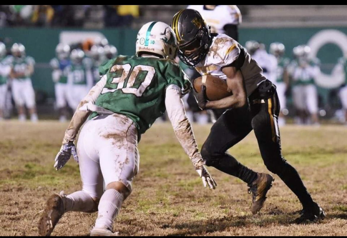 Ethanpoole04's tweet photo. /2023 Ashbrook MLB ,3.6 GPA , A’s and B’s all year @AshbrookFB2021 @CoachDboJames @THE_44_BULLDOG @CoachCampfield https://t.co/pBPpWtnyaL