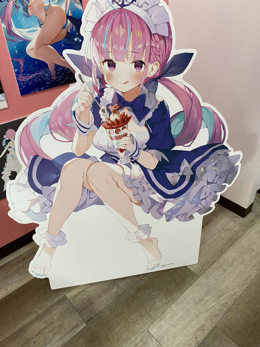 がおうパッパ(@umaiyo_puyoman)の個展「 #SelfieGirl」に行ってきました!
とても可愛らしくそしてえちちなイラストに囲まれて私は幸せです…!!
がおうパッパのこれからの素敵で可愛らしいえちちなイラストを楽しみにしてます!これからも応援してまっす! 