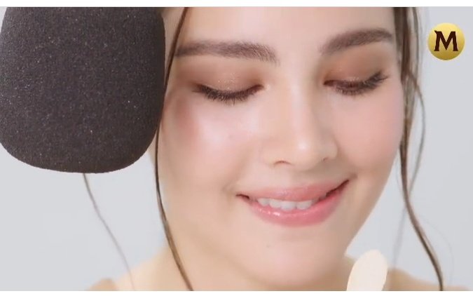 labyayah's tweet photo. Presenter is beautiful & sexy👌
#MagnumMiniCup
#TrueToPleasure
#MagnumThaiand
#urassaya 👄🍦😉😋😘❤️ https://t.co/EwuImiMlfZ