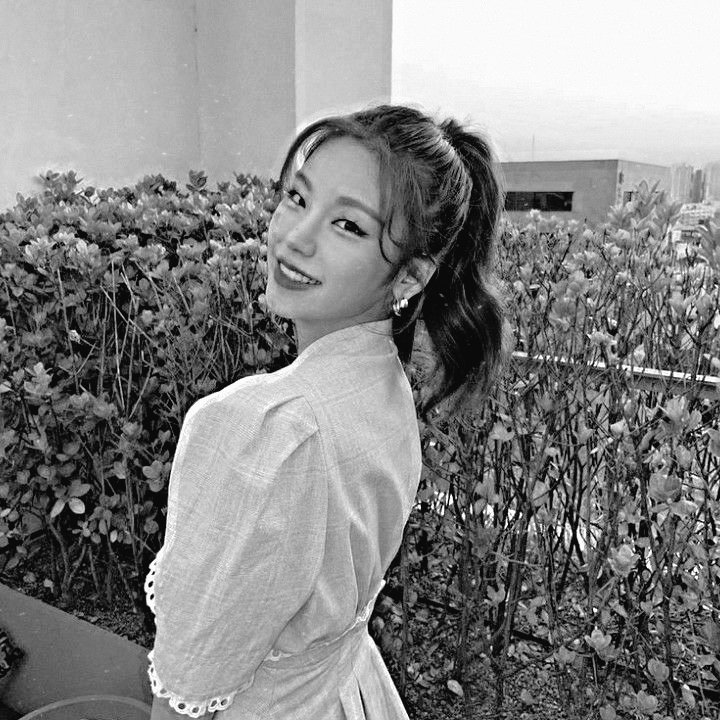 kiwww
fmbst? dm sj-!!
mutualan?rt
#roleplayer #roleplayerindonesia #roleplayertwt