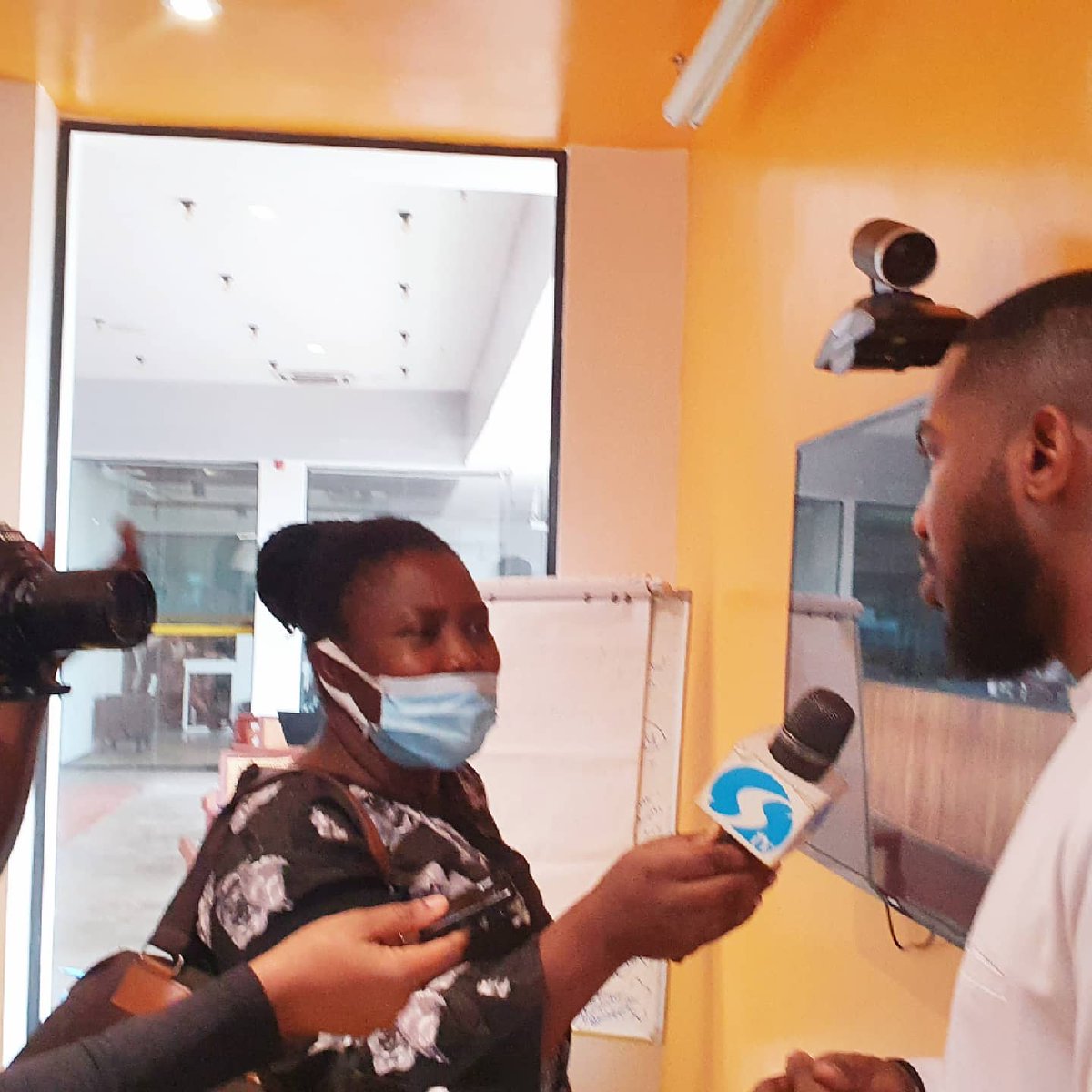 bizzybodyng's tweet photo. S/O to @Recyclan_ and #HumanityNG for embarking on this @GWR attempt
https://t.co/BIk7nPPvSC https://t.co/7tO432pxEE