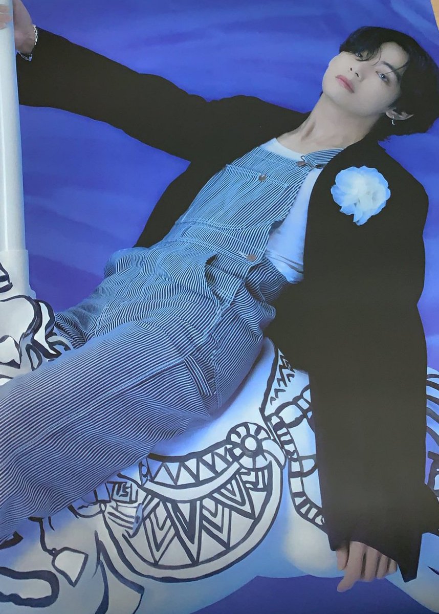 Tiguer_V's tweet photo. Miss you Taehyung 
#TAEHYUNG #v #tae #taetae #kimtaehyung #taehyung #tata #taehyungv #taehyungbts #btstaehyung #btsv #taeedit #taehyungedit #vbts #kimtaehyungbts #vbtsedit #btskimtaehyung #vedit #taehyungedits https://t.co/cihzBEyUQ9