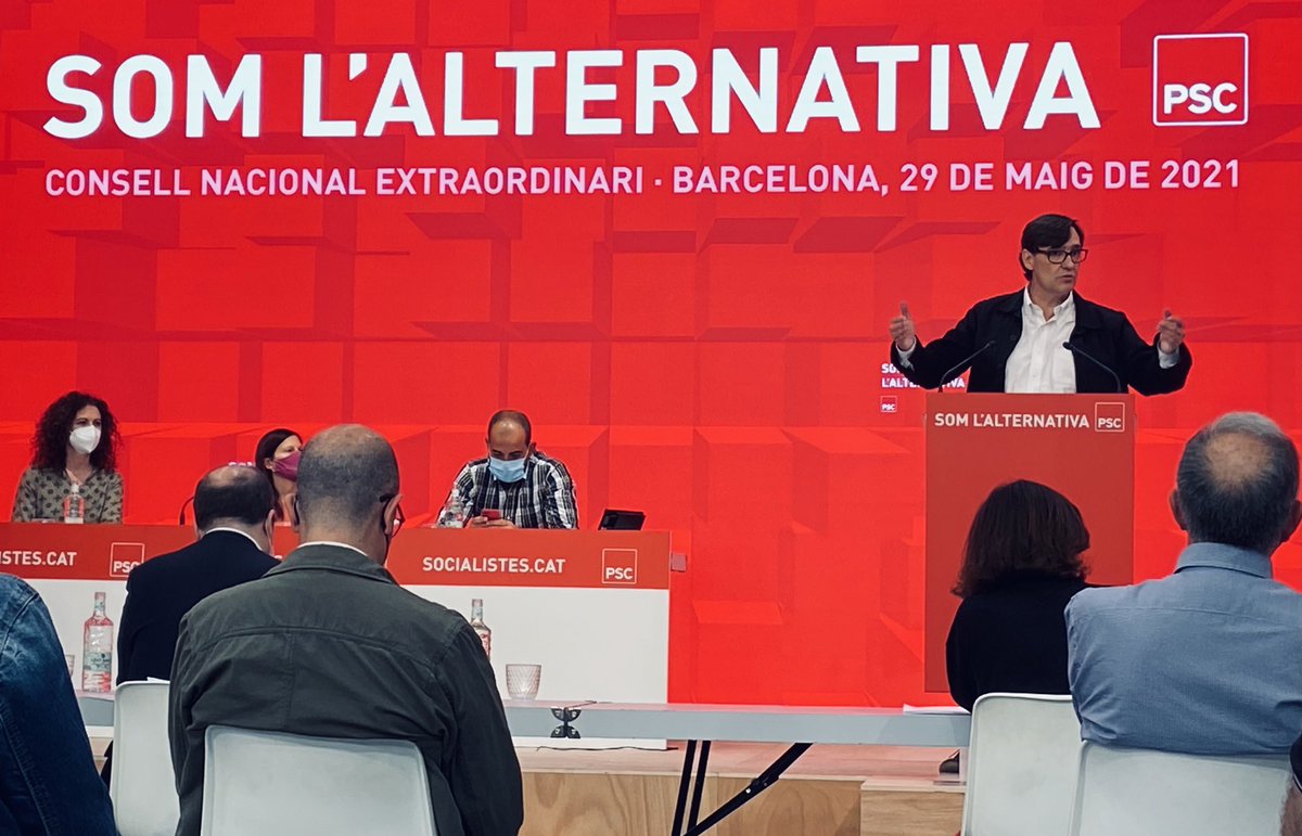 anammartinez's tweet photo. .@salvadorilla: “Aquest govern de col·lisió és repetició d’un fracàs.

Ser d’esquerres és ser solidaris internacionalistes i no pas rupturistes.

Som l’Alternativa i per això @socialistes_cat presentem i treballarem com el Govern que Catalunya necessita”

#ConsellNacional
#PSC/❤️ https://t.co/5YKNaK1crB