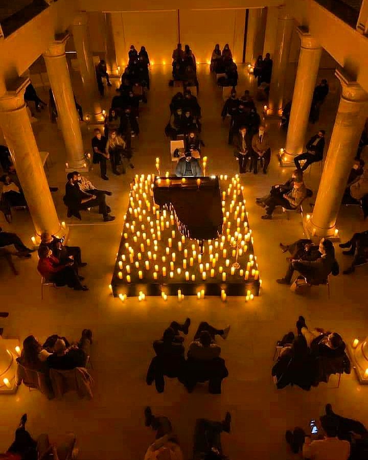 pianoservei's tweet photo. Cap de setmana CANDLELIGHT!!!
⚡🎶 #DAFTPUNK TRIBUTE de @laurandrespiano i #RoserLoscos avui a l' #AuditoriAxa de #Barcelona i demà al Teatre #LaPlazeta de #València.
🕯️❇️ #LUDOVICOEINAUDI TRIBUTE amb @borja_niso, avui al @TeatroGoya Multiespacio i demà al @palacioneptuno !! https://t.co/DrYNgGUqew