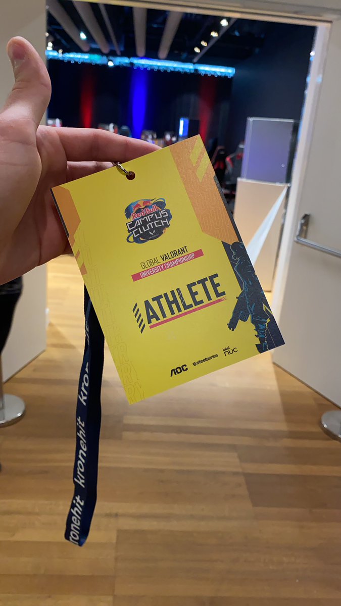 apace_val's tweet photo. Ready for #REDBULLCAMPUSCLUTCH
15:00 Stream start
https://t.co/PQ0jjOLkt4
#ATFINEST https://t.co/rxUuKQSy7k