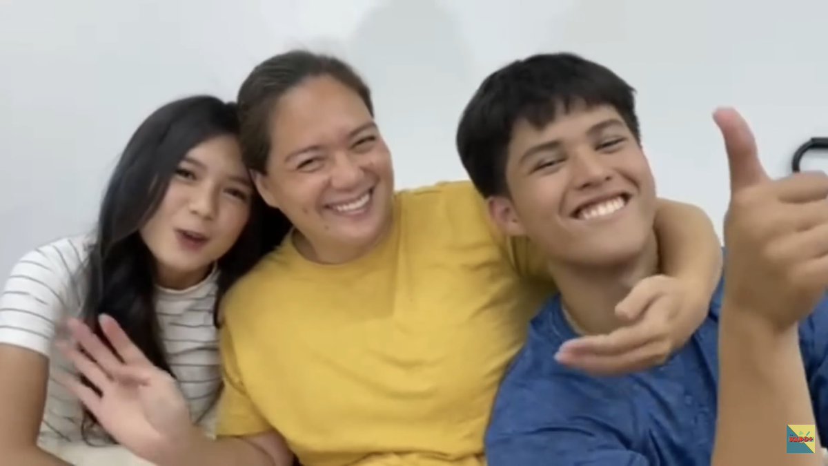 heycarrels's tweet photo. kycine with mama ibyang 🥺💜 https://t.co/flhF9wa4Kq