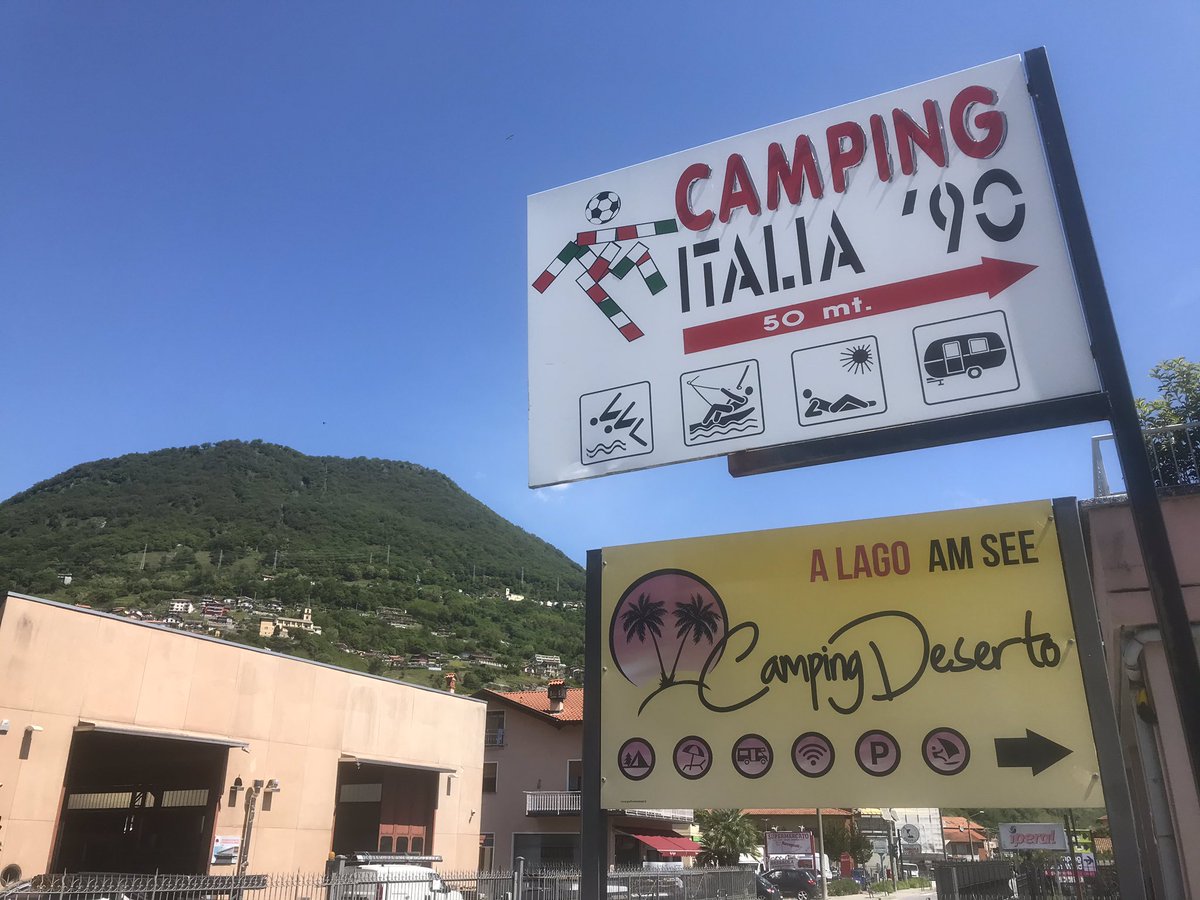 Wonderlijk hoe zo’n poppetje (‘Ciao’) je in één stap terug in de tijd zet... Vooral Duitse gasten op deze camping trouwens. “Maar dat is  logisch...” #domaso