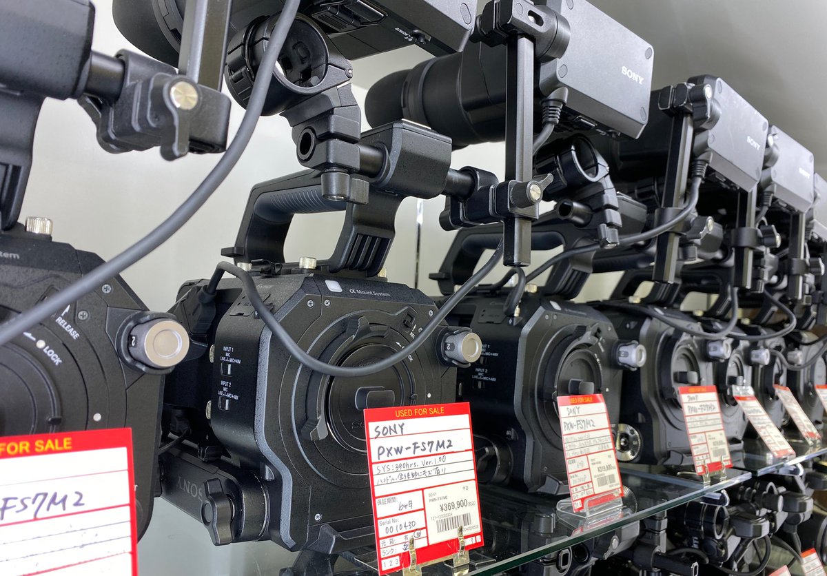 fujiyacamera_ht's tweet photo. 【動画館】FS7M2がズラリと。
《詳細は下記URL↓》
https://t.co/yjOtBRuRWM
#SONY #FS7M2 #動画館 https://t.co/gWtGcf9yhn