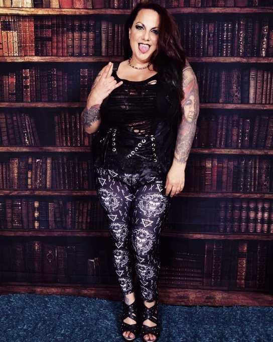 So nice to get dressed up to go out out again! Sexy leggings from https://t.co/WFX5NsGjal. Use code AXETHROW10<a href="/tag/gymwear"class="tags"><span>#gymwear</span></a><a href="/tag/fashion"class="tags"><span>#fashion</span></a><a href="/tag/skulls"class="tags"><span>#skulls</span></a><a href="/tag/tattoo"class="tags"><span>#tattoo</span></a><a href="/tag/inked"class="tags"><span>#inked</span></a><a href="/tag/inkedgirls"class="tags"><span>#inkedgirls</span></a>