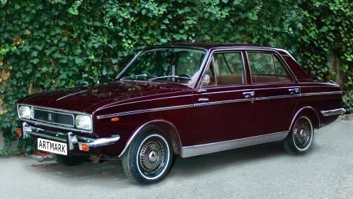 Rootes_Group's tweet image. Hammer time! Restored 1974 Paykan, owned by Romanian dictator Nicolae Ceaușescu, sells at auction for 95,000 euros. It was originally a gift from the Shah of Iran.

The prized Paykan, Persian for Arrow, was a Hillman Hunter built in Iran under licence from the #RootesGroup.