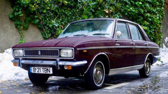 Rootes_Group's tweet image. Hammer time! Restored 1974 Paykan, owned by Romanian dictator Nicolae Ceaușescu, sells at auction for 95,000 euros. It was originally a gift from the Shah of Iran.

The prized Paykan, Persian for Arrow, was a Hillman Hunter built in Iran under licence from the #RootesGroup.