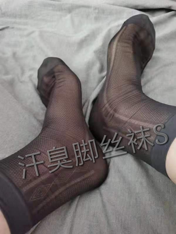 S55554851's tweet photo. 超级大臭脚 https://t.co/Q6474Qgxko
