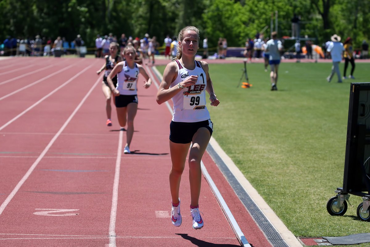 It's the final day of the #D2OTF Championships!

Good luck to all of our student-athletes competing for national titles and All-American honors up in Michigan 🏆

Live Results: bit.ly/3yIrks5