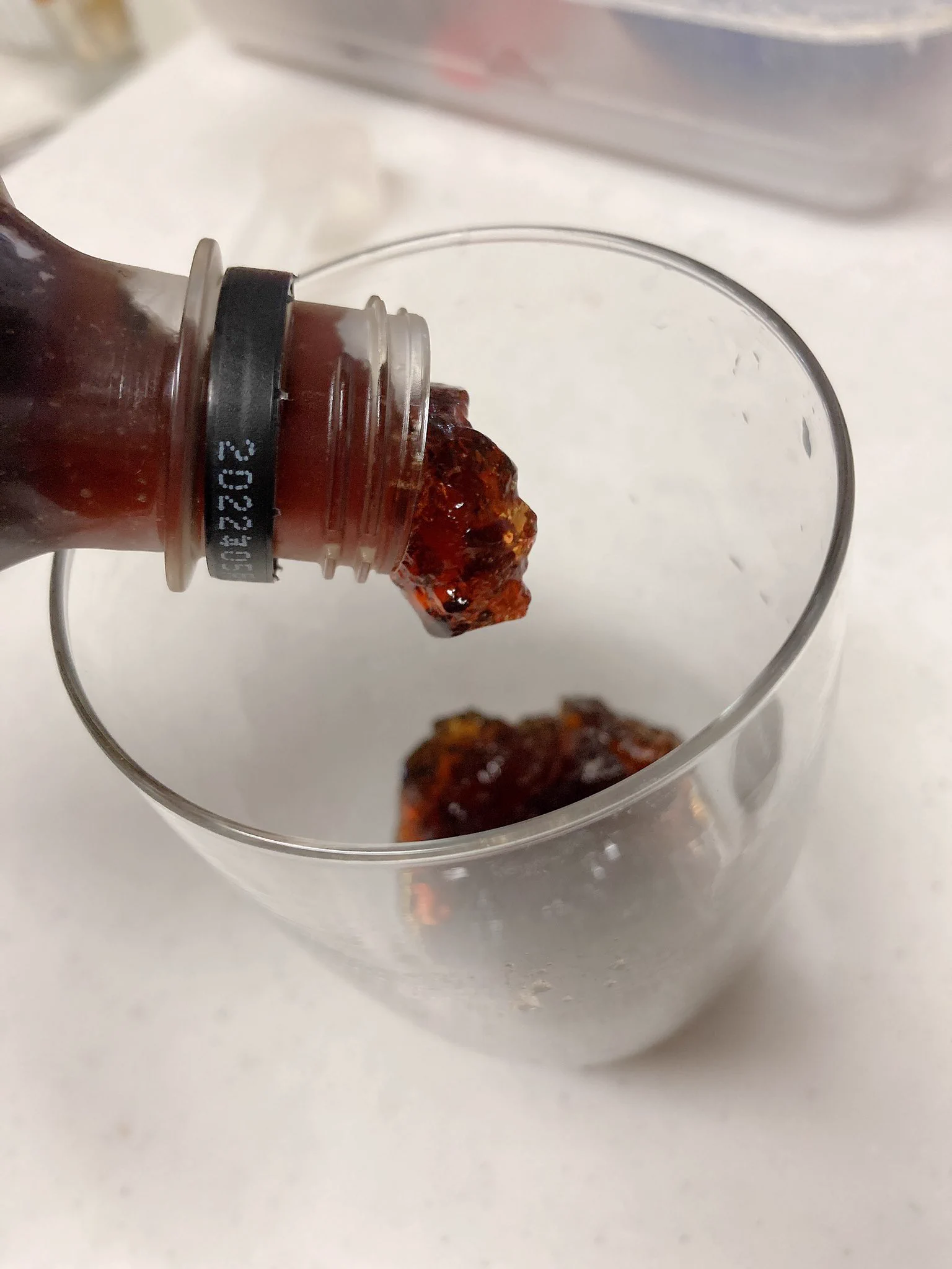 簡単コーヒーゼリーの作り方！ペットボトルのままで作れるよ