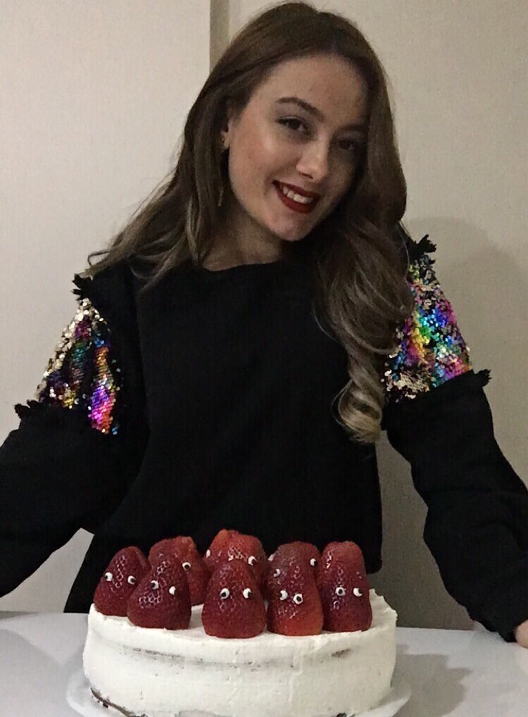 esrodrkk's tweet photo. @iremcim07 https://t.co/IlvCFW4G7o