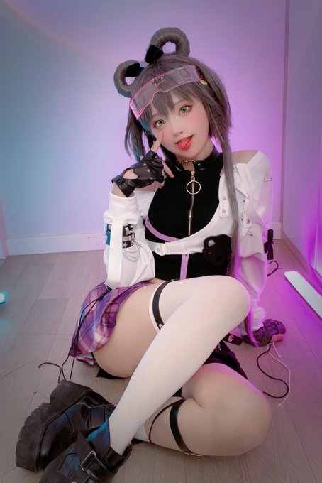 Twitterのコスプレ画像46