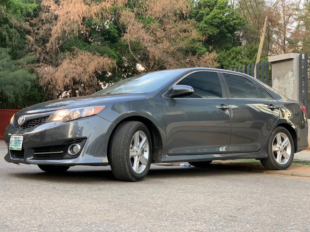 datogoniboy_'s tweet image. Please retweet 🙏🏽🙏🏽
Clean cars only   🔥

🚙 : Extremely clean Registered 2012 Toyota Camry xse 

 🌏: Available in Abuja 📍 nationwide delivery

 💰: 4.1m asking with duty 

   📞 :08118170832 
          @skip_001 
#Adeherself