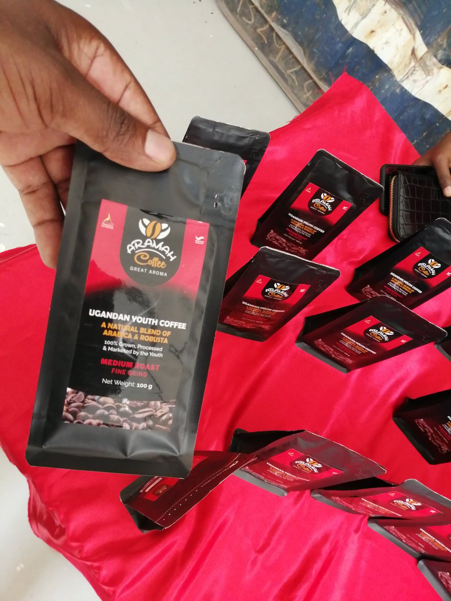 IvanK_FS's tweet photo. Alot of interesting stuff is happening at #Omwoleso, Mara Agri-business of @aramah_coffee is among the vendors exhibiting today. 
free coffee tasting is available. Daphine says the Event is an opportunity for brand awareness but as well sharing knowledge about coffee. https://t.co/u9fwO4tz9A