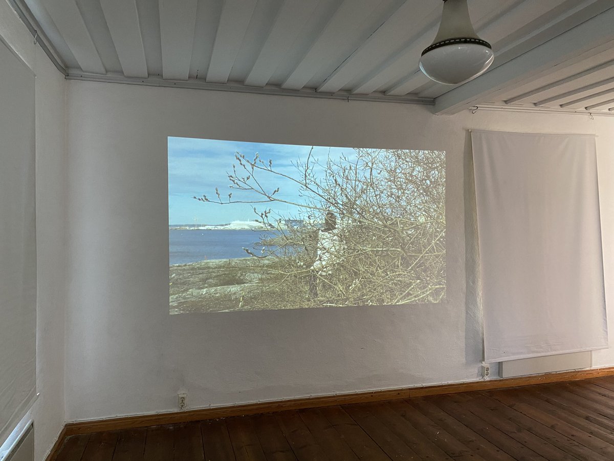 If in Helsinki come visit me in Telegraph Gallery on Harakka Island this weekend (noon to 6pm) https://t.co/vcr6cO0sZt