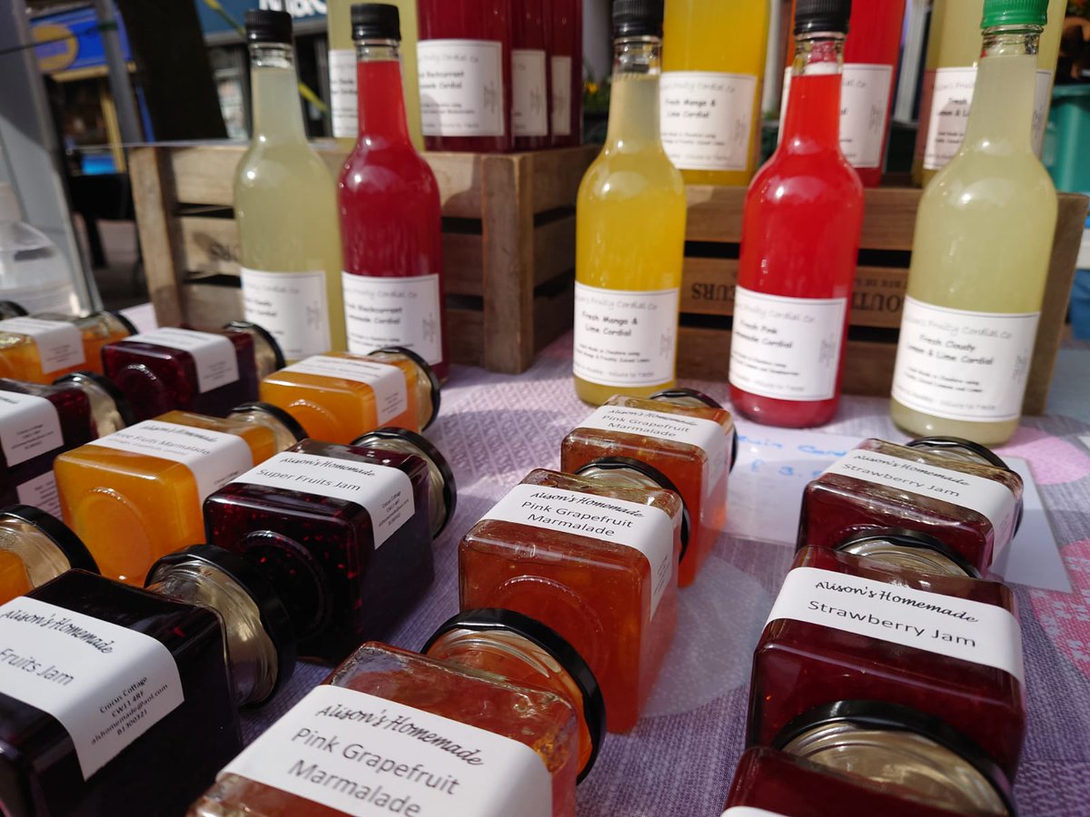 NantwichTC's tweet photo. It's monthly #farmersmarket today in #Nantwich, where you'll find plenty of stalls on the Square stocked with fresh food, homemade produce, treats, art and gifts. https://t.co/hva9aWV4UG