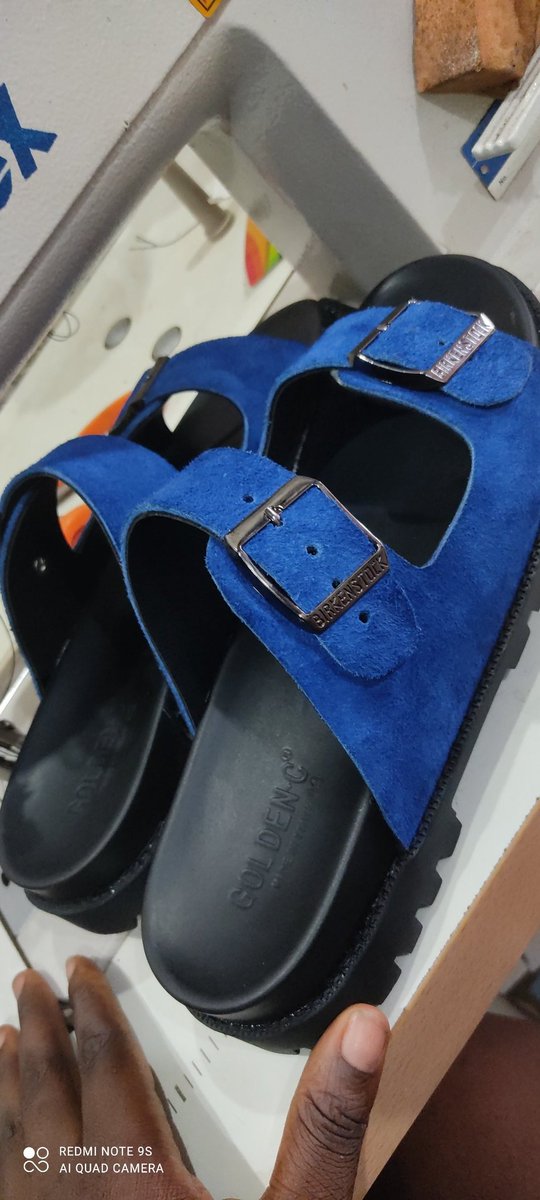 Pretty Black Cordwainer👡📝 tweet media