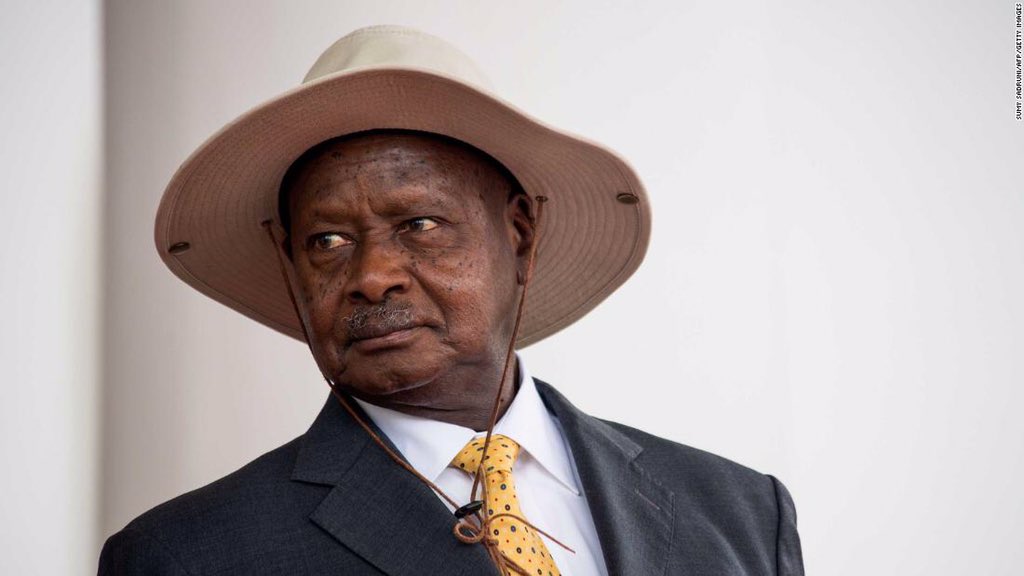 VairoNoteMedia's tweet photo. President KagutaMuseveni will address the nation today, 29th May 2021 at 8:00 PM with an update on the COVID-19 situation in the country. @KagutaMuseveni @NRMOnline 

This is according to the Statehouse senior press secretary, @lindahNabusayi.

#VNupdates. https://t.co/dX8xd0rUBk