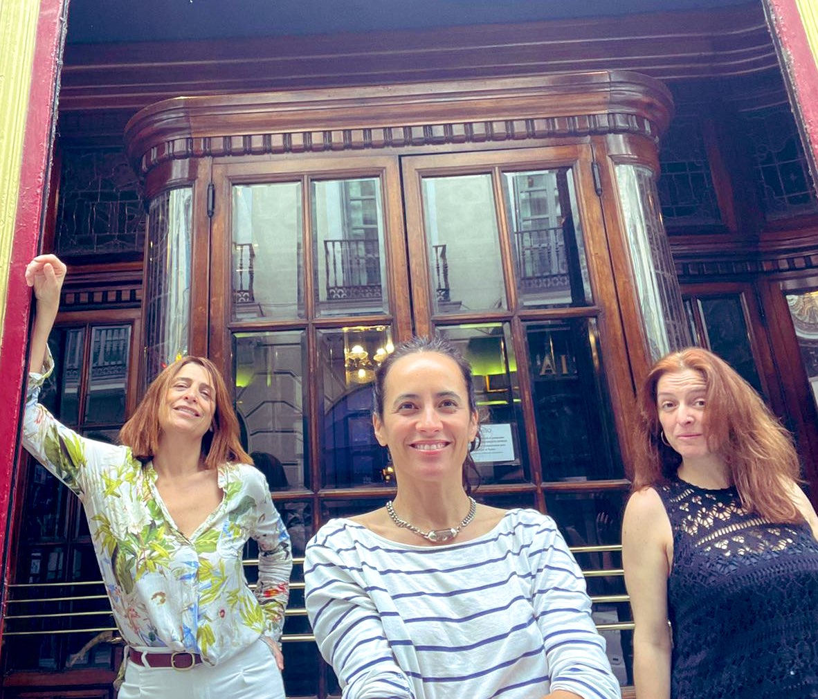 estampidateatro's tweet photo. Vamos a por un sábado nunca visto en el Teatro Infanta Isabel!!!
“LO NUNCA VISTO”
¡¡¡Últimas funciones!!!
Vive sus vidas aquí: https://t.co/BV3wR3h16D
#PegaLaEstampida con #LoNuncaVisto #teatroes https://t.co/rYJkpA8TX2