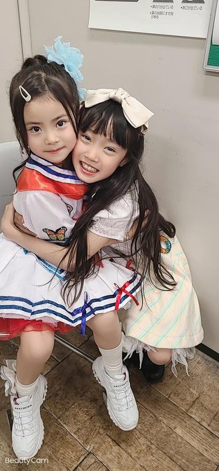 Twitterのコスプレ画像32