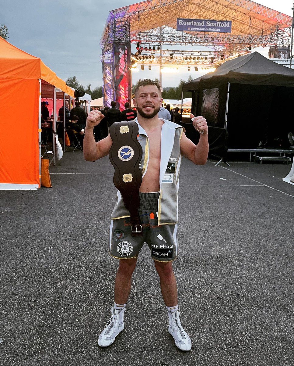 richiejghent's tweet photo. And the new midlands welterweight champion Conah Walker🥊 proud coach @fightzonetv #boxing #fightzone #sport #champion https://t.co/0y46XRo9UM