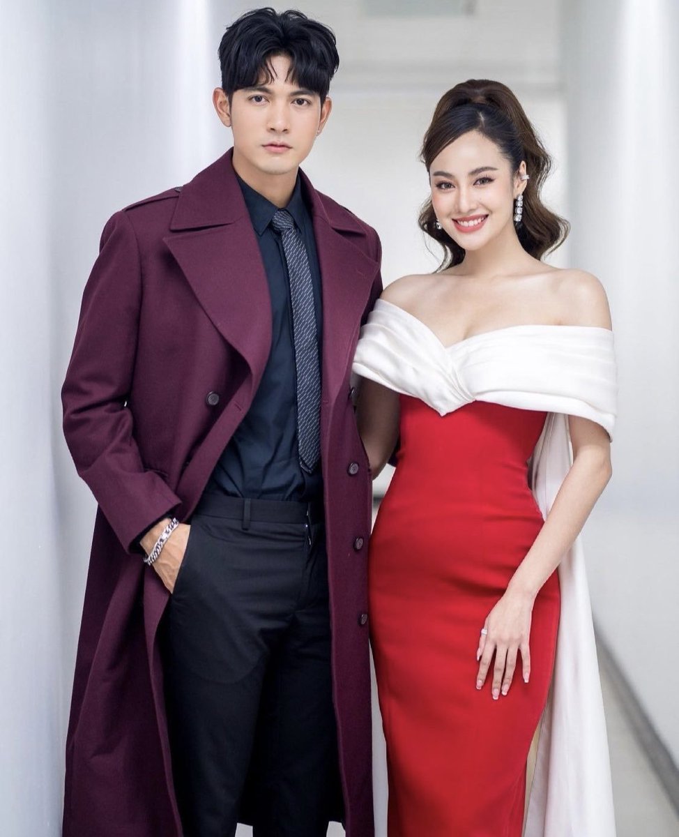 CP_mufc's tweet photo. อำพล คนหล่อ และ อลิส คนสวยของเค้า 🥰

สูงไปไหนกันลูกเอ้ยย ... แบ่งให้แม่สัก 5 เซนมั้ย🤣🤣
#เผาขนep8
LAY DOWN AND FIRE
📷P'TUM https://t.co/6Kt036PKdB