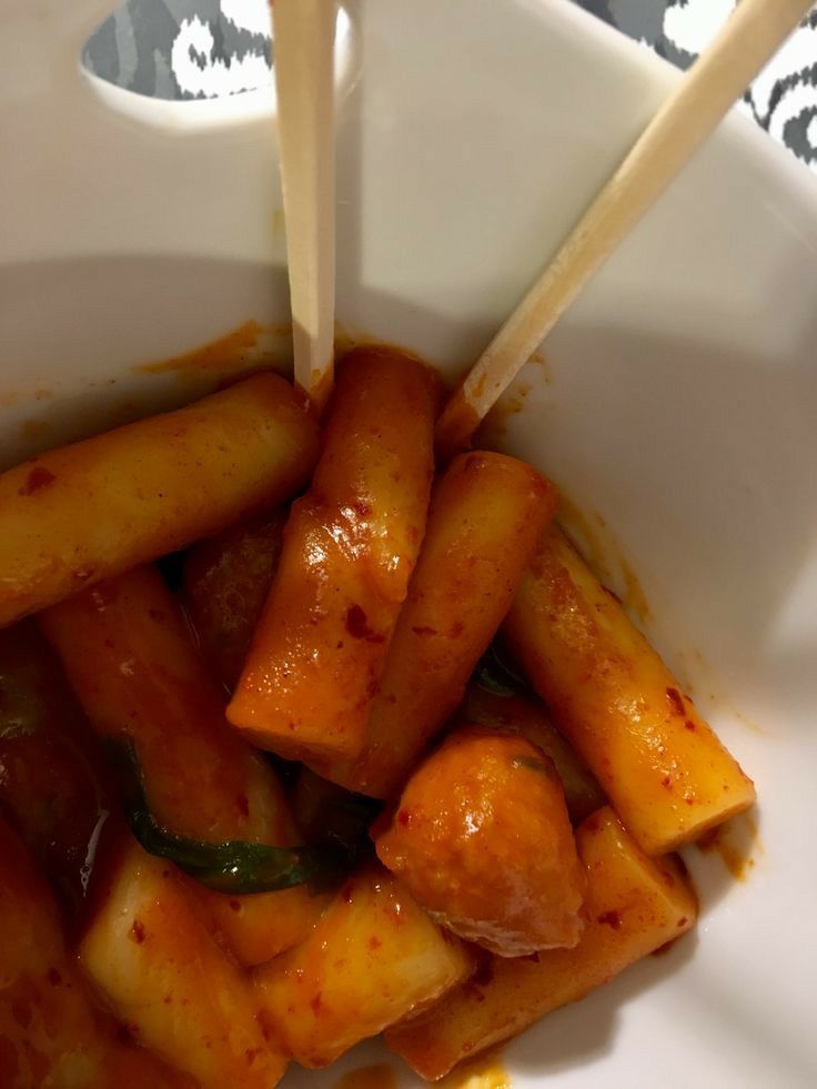 svtcafes's tweet photo. ↬ new order ! 
— tteokbokki + iced coffee
˚₊·͟͟͟͟͟͟͞͞͞͞͞͞➳ TO: @FlaaFluu 
˚₊·͟͟͟͟͟͟͞͞͞͞͞͞➳ FROM: anonymous
「 All my love - svt 」
message ; ↝ hiii mics congrats !! I got some treats for u ilu https://t.co/uhyzGLX7WU