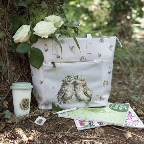 These beautiful Wrendale bags are available to buy in store and online!

buff.ly/3i0Pd8D

#LeekPostOffice
#GiftByPost
#Wrendale
#WrendaleDesigns
#TotallyLocallyLeek