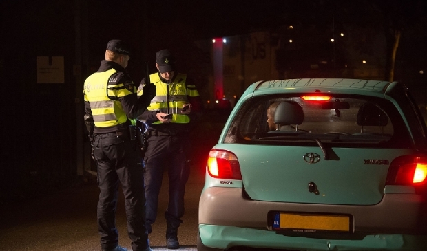 Bredase bijrijder (31) trekt aan stuur auto en veroorzaakt aanrijding op de Stationslaan - ..