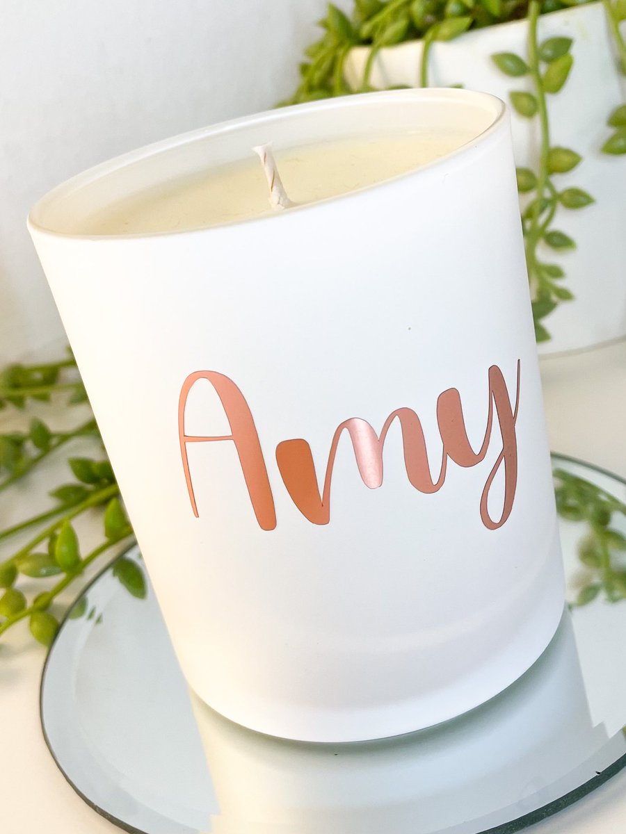 Sale is now LIVE across all my candles❤️ discount will be added at checkout
Don’t miss out guys ❤️

suzannesdreamdesigns.co.uk/collections/ca…