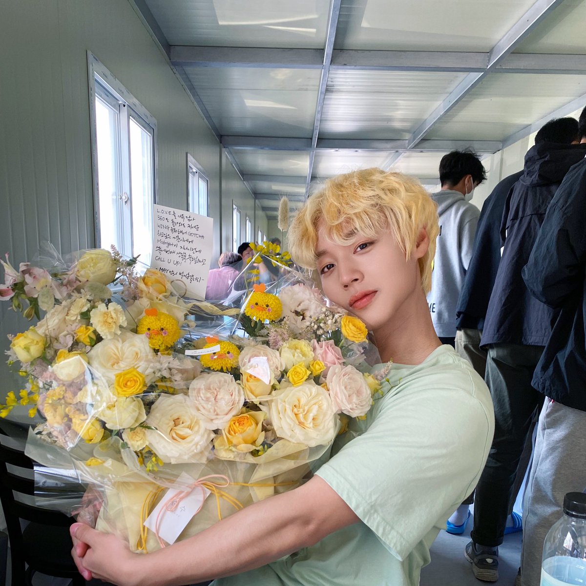 _Kiaraya's tweet photo. 💚💛💖지훈날 지훈시💚💛💖
생일축하해 지훈아 https://t.co/zlarpRiEsZ