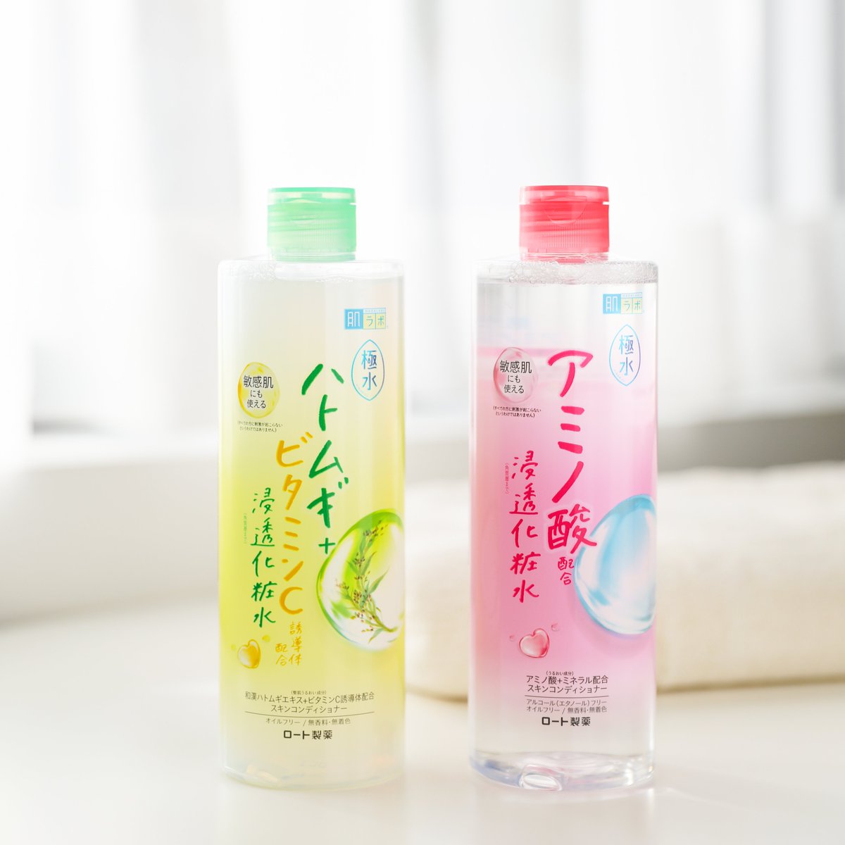 WeLoveHadaLabo's tweet photo. Kiwa แปลว่า ดีมาก และ Mizu แปลว่าน้ำ ดังนั้นน้ำตบฮาดะรุ่นน้อง Kiwamizu Lotion จึงเป็นน้ำตบที่ดีมาก👏🏻
ขวดใหญ่ซื้อทีเดียวคุ้ม ตบได้ทั้งตัวเลยค่ะ ใครซื้อ💚 #น้ำตบจบสิวผิวใส หรือ💗 #น้ำตบผิวชุ่มนุ่มเด้ง มาลองใช้แล้วบ้าง?
ติดแท็ก #WeLoveHadaLabo บอกต่อของดีกันได้น้า https://t.co/g2uNxqrnl1