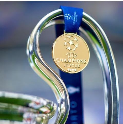 _AremoOfLagos's tweet photo. @ChampionsLeague Every @ChelseaFC players, staffs, board and the owner. #UCLFinal #UCL #COYB #TheChels https://t.co/alHlhNVWZL