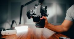 LENSGO2's tweet photo. DANG DANG DANG 
#LENSGO348C from Brazil "the video review of another cost-effective Mic with very nice quality from the LensGo brand, model 348C!"
A microphone can insert a memory card
A microphone have extral "REC" button
A microphone have magnet clip https://t.co/exPXRjORGA