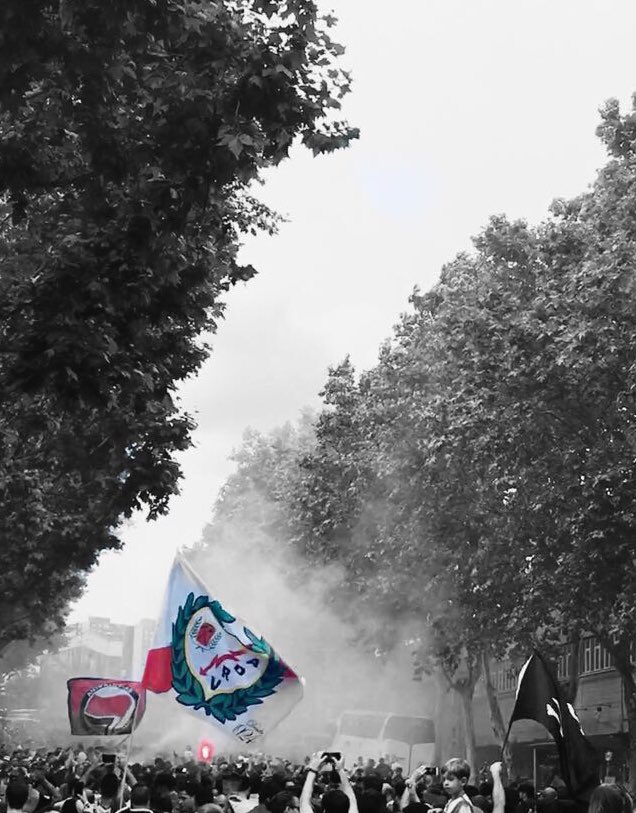FernandoSebas73's tweet photo. ¡Fue hace más de 90 años, un día viste la luz, eres el orgullo de un barrio obrero,...!
Feliz 97º aniversario a todos los rayistas. #ADRV1924 https://t.co/aCCHENuufK