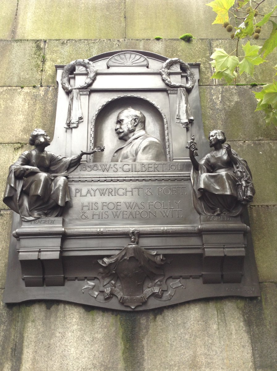NicolaLisle1's tweet photo. Librettist, playwright and poet Sir W.S. Gilbert, best known for his collaboration with Sir Arthur Sullivan, died #OTD in 1911, aged 75 #GilbertandSullivan #SavoyOperas #opera #theatrehistory https://t.co/HoJwrpmgq3