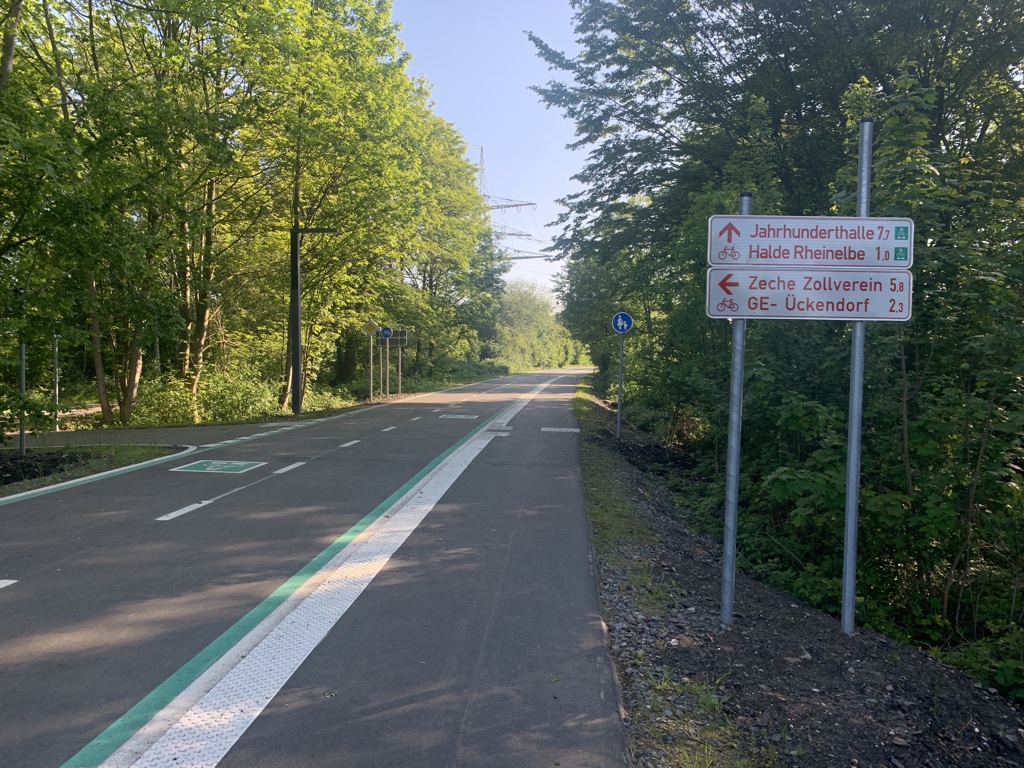 Nicolas Wöhrl tweet media