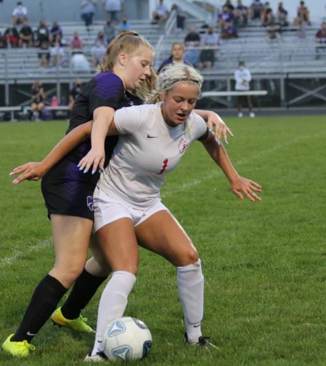 Congrats to our 5 seniors <a href="/AshleeAliff/">ashlee ツ</a> <a href="/sarahhh_torres/">Sarah Torres</a> @londyngrieve Johanna Trowbridge and Tori Cantu and the rest of the Brookside class of 2021. #GoMakeTheWorldABetterPlace