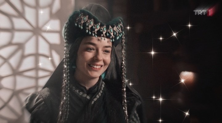 Mahmelek's tweet photo. iyi ki sen haticem iyi ki sen busem dilerim ilerde yollarınız tekrar kesişir
İyiKiSen HaticeŞendil https://t.co/ackDwYBII0