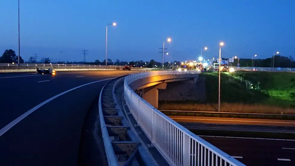 Purmerender (59) ernstig gewond geraakt bij éénzijdig verkeersongeval..