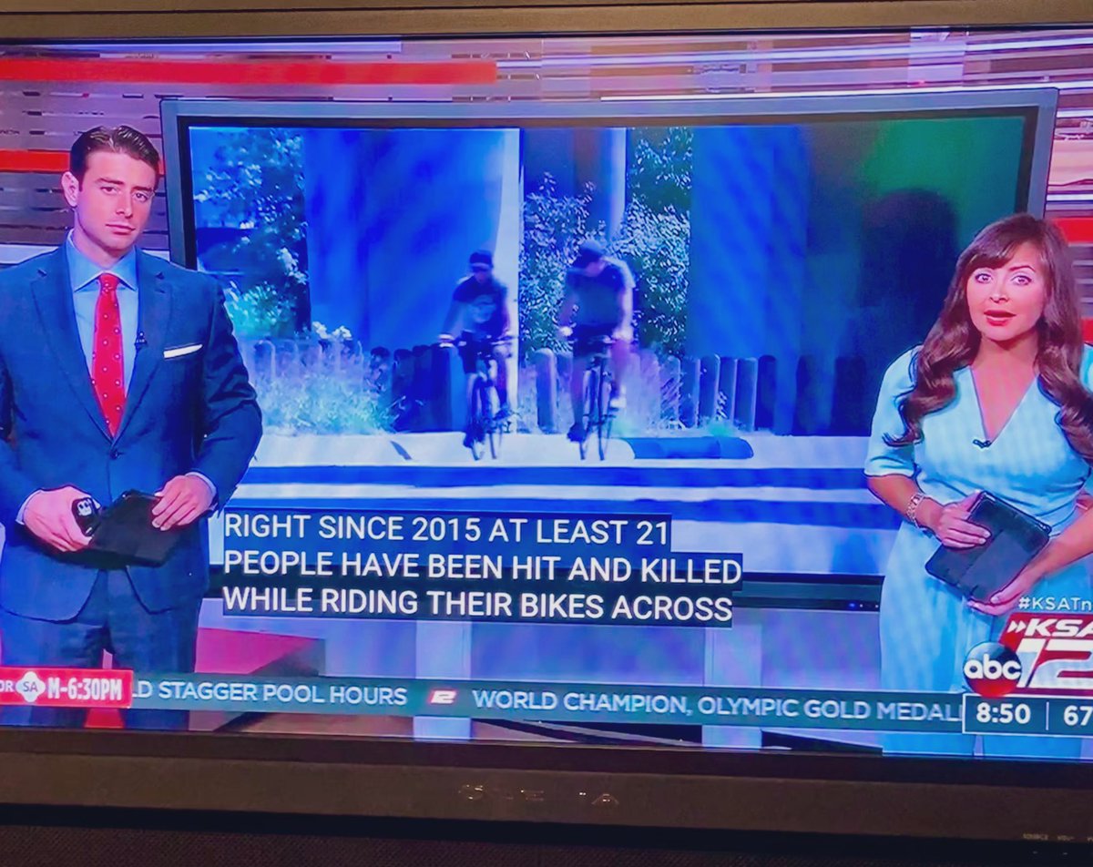ramongallardo89's tweet photo. @MaxMasseyTV Getting my haircut ๐๐ปโโ๏ธ this morning and still watching my fav reporters on #KSATnews #RainyDay #GoodMorningSA https://t.co/jiScfHk50E
