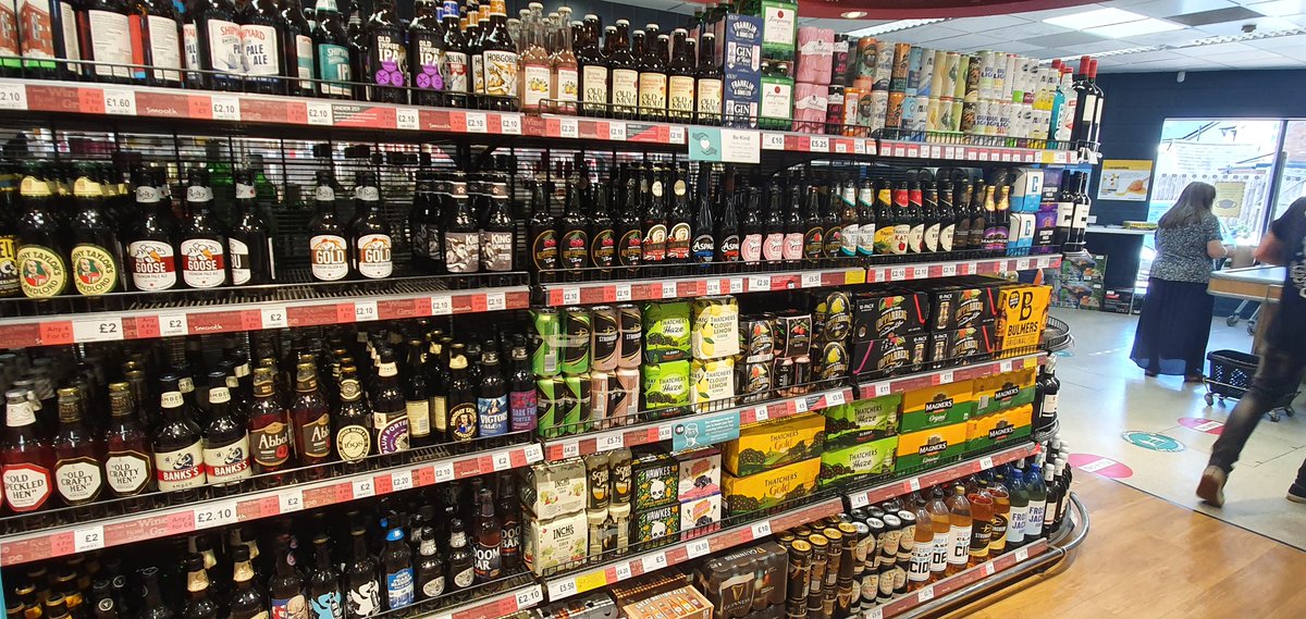 tommie_lcfc16's tweet photo. Champions league final ready⚽️🏆....then onto the Euros⚽️ @YvonneKS11 @Cpowers1996 @Bethany_194 @mycoopfood @adamleewaudby @ClaireKoziol #mancityfantoday# https://t.co/WE4HXVcHDe