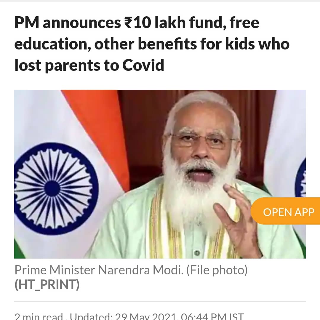 fee_college's tweet photo. We did nothing wrong. Even the PM of India knows that this is an important issue. And a few dimwits from BBA Department complained about us saying that we are doing something unofficial by raising our voice.@abhishekaitc @PMOIndia @RubikaLiyaquat @republic @SonuSood @googlenews https://t.co/KOnXddbyYT